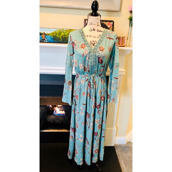 HP✨Beautiful Bohemian Floral Maxi Dress NWT - Picture 6 of 6